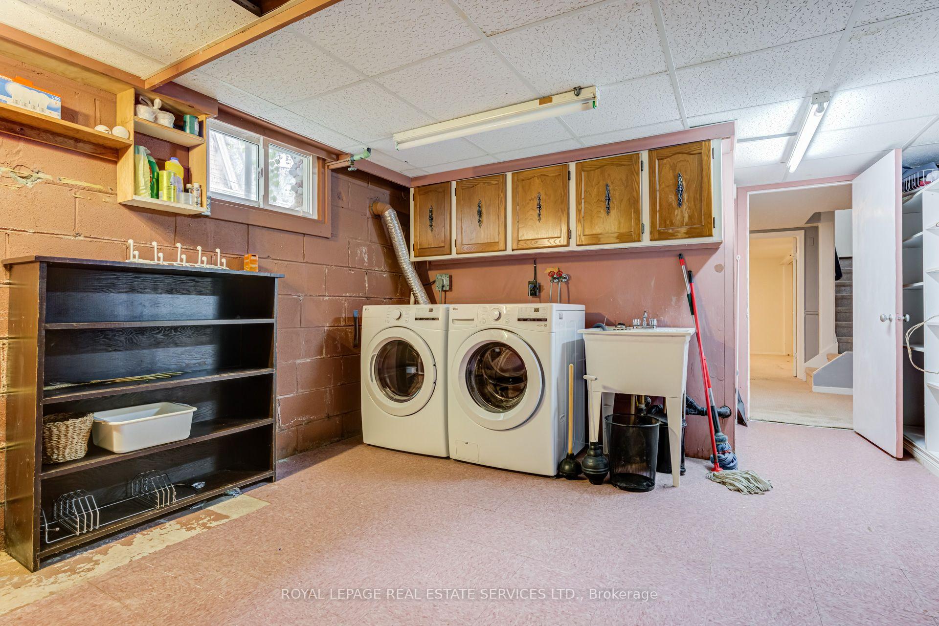 Photo 37 of 374 Spruce Street, Oakville, Old Oakville — HOMEH
