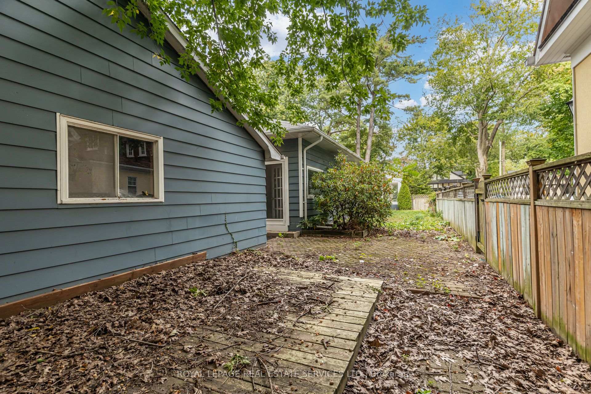 Photo 42 of 374 Spruce Street, Oakville, Old Oakville — HOMEH