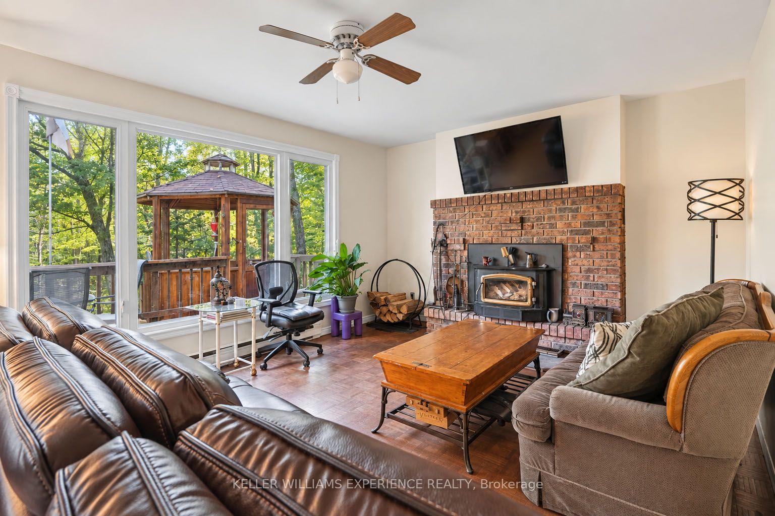 Photo 14 of 1099 Sherwood Forest Road, Bracebridge, Oakley — HOMEH