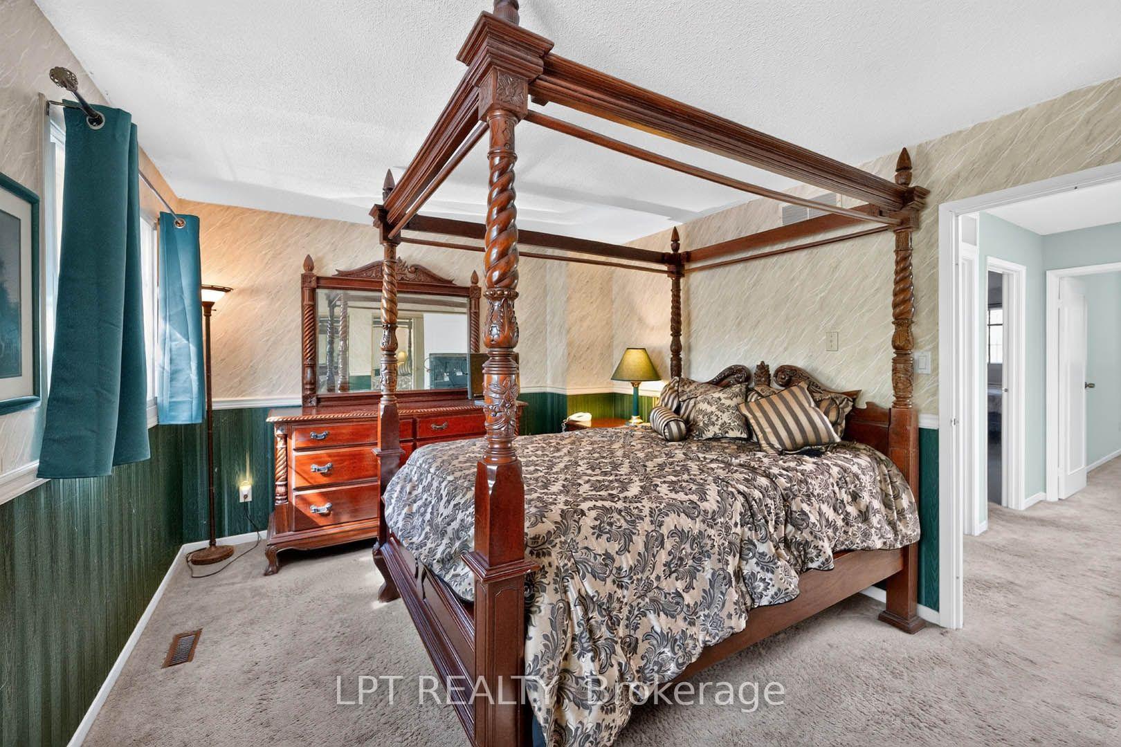 Photo 30 of 118 Tamarack Drive, Markham, Aileen-Willowbrook — HOMEH