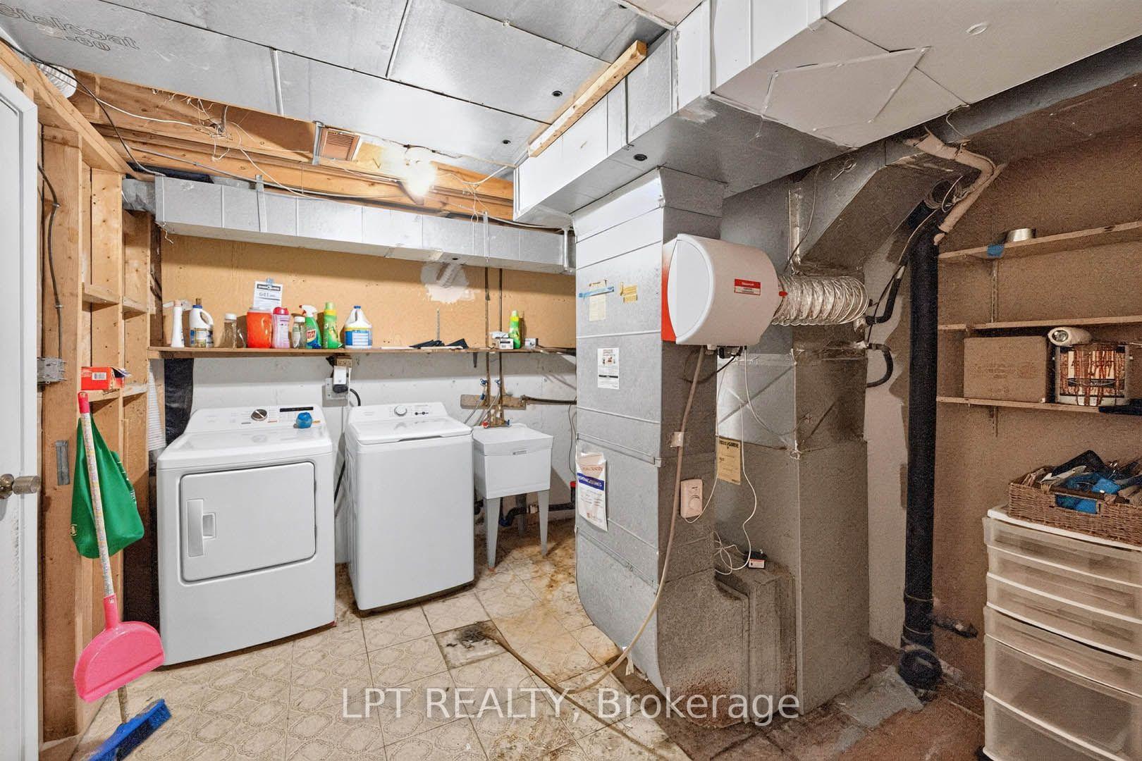 Photo 41 of 118 Tamarack Drive, Markham, Aileen-Willowbrook — HOMEH