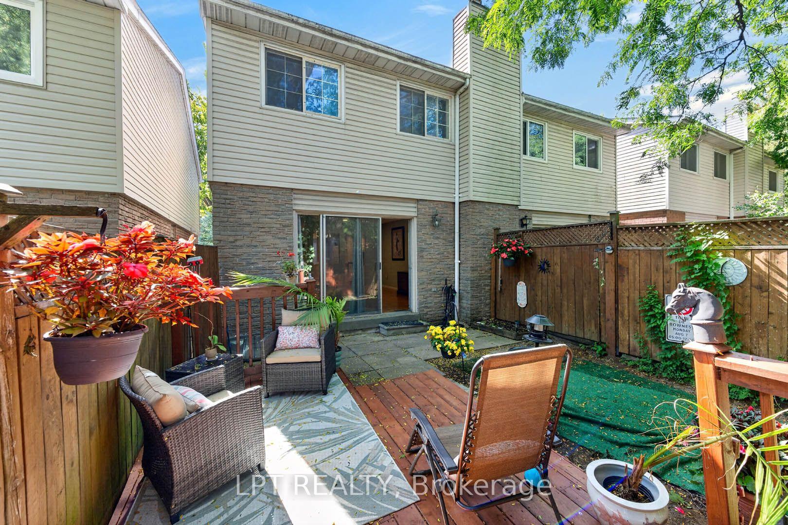 Photo 47 of 118 Tamarack Drive, Markham, Aileen-Willowbrook — HOMEH