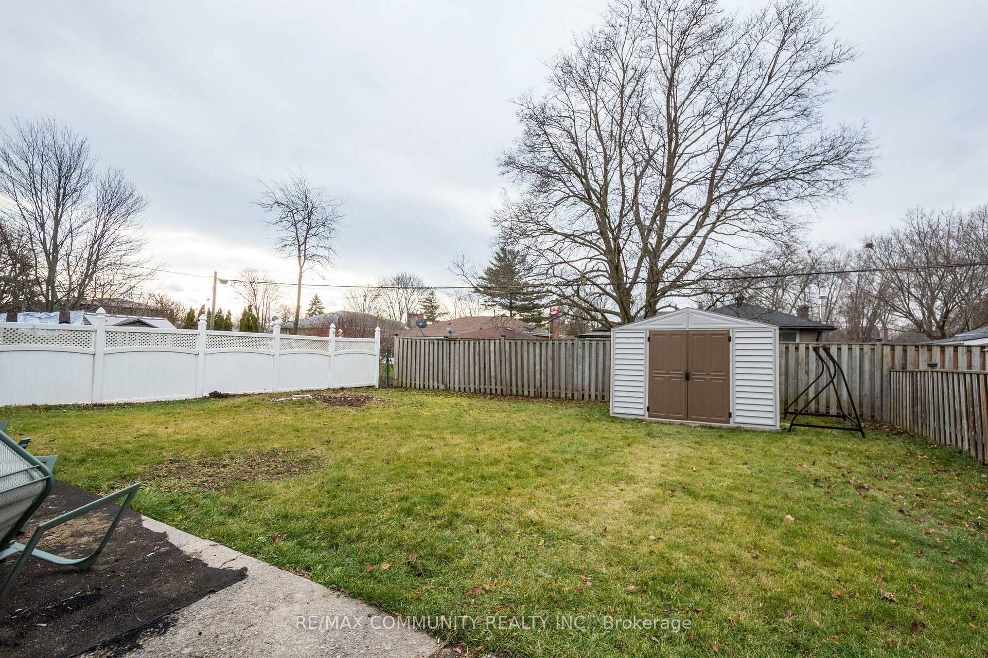Photo 16 of Unit Main Floor, 69 Elizabeth Crescent, Belleville, Belleville Ward — HOMEH