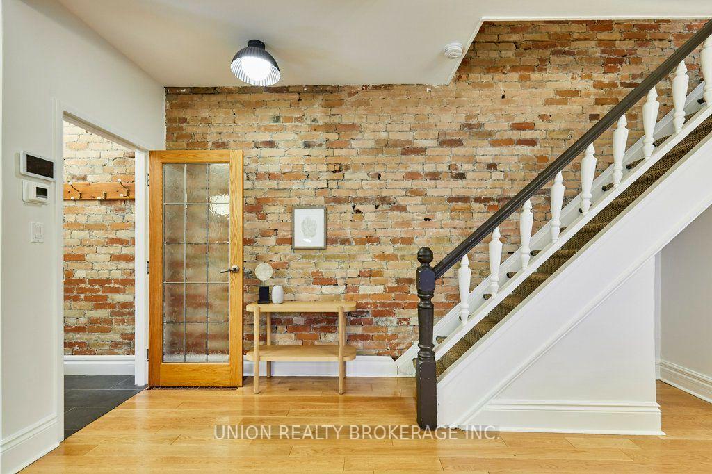 Photo 9 of 16 Cedar Avenue, Toronto, The Beaches — HOMEH