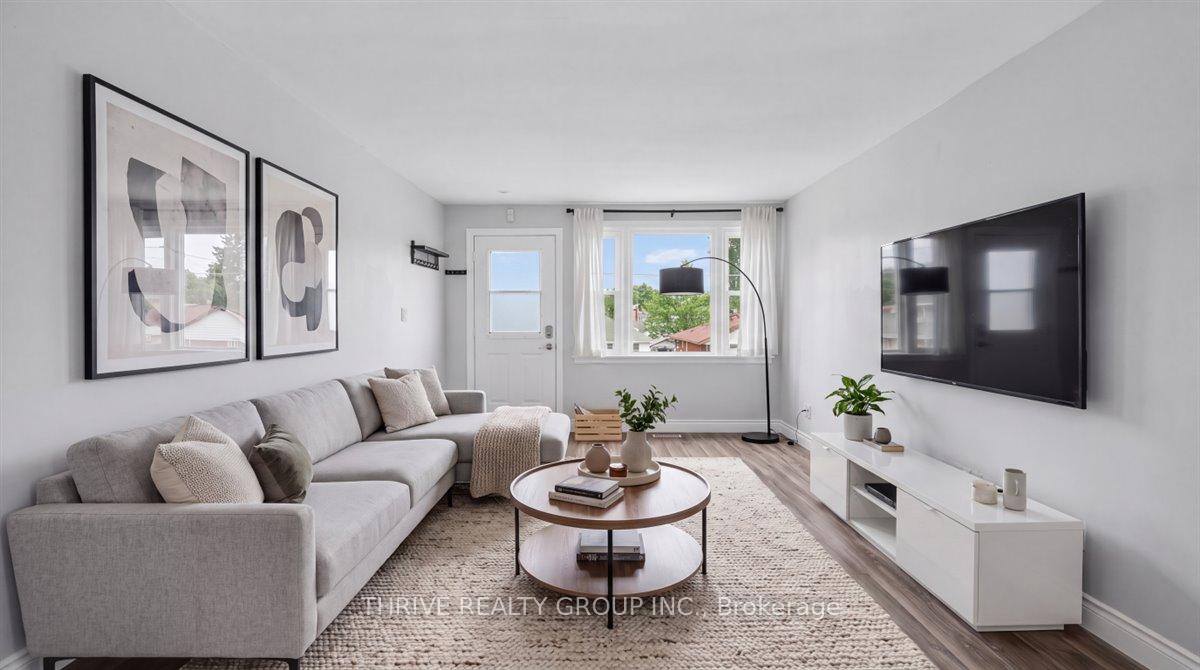 Photo 6 of 37 Emery Street W, London, South E — HOMEH