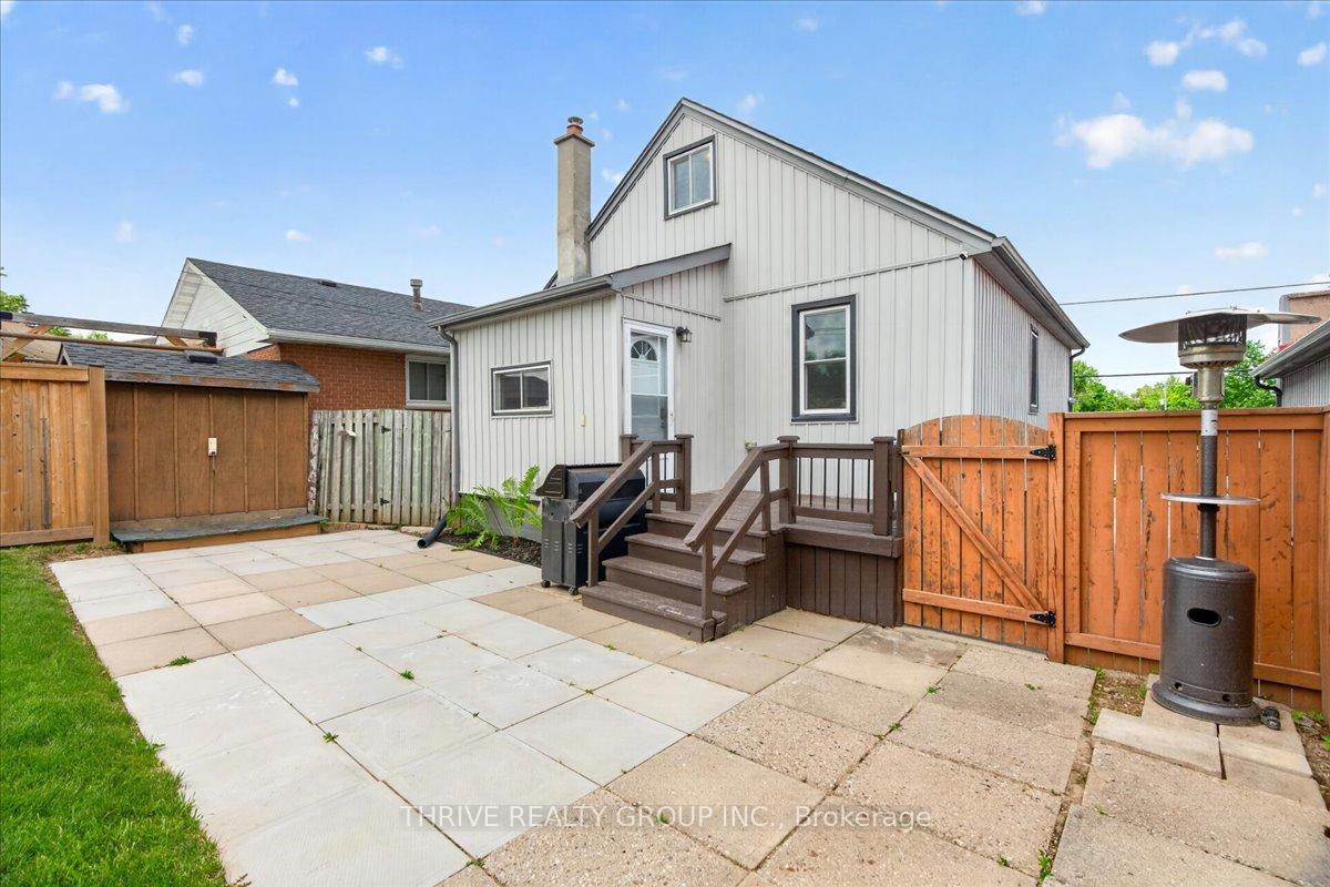 Photo 36 of 37 Emery Street W, London, South E — HOMEH