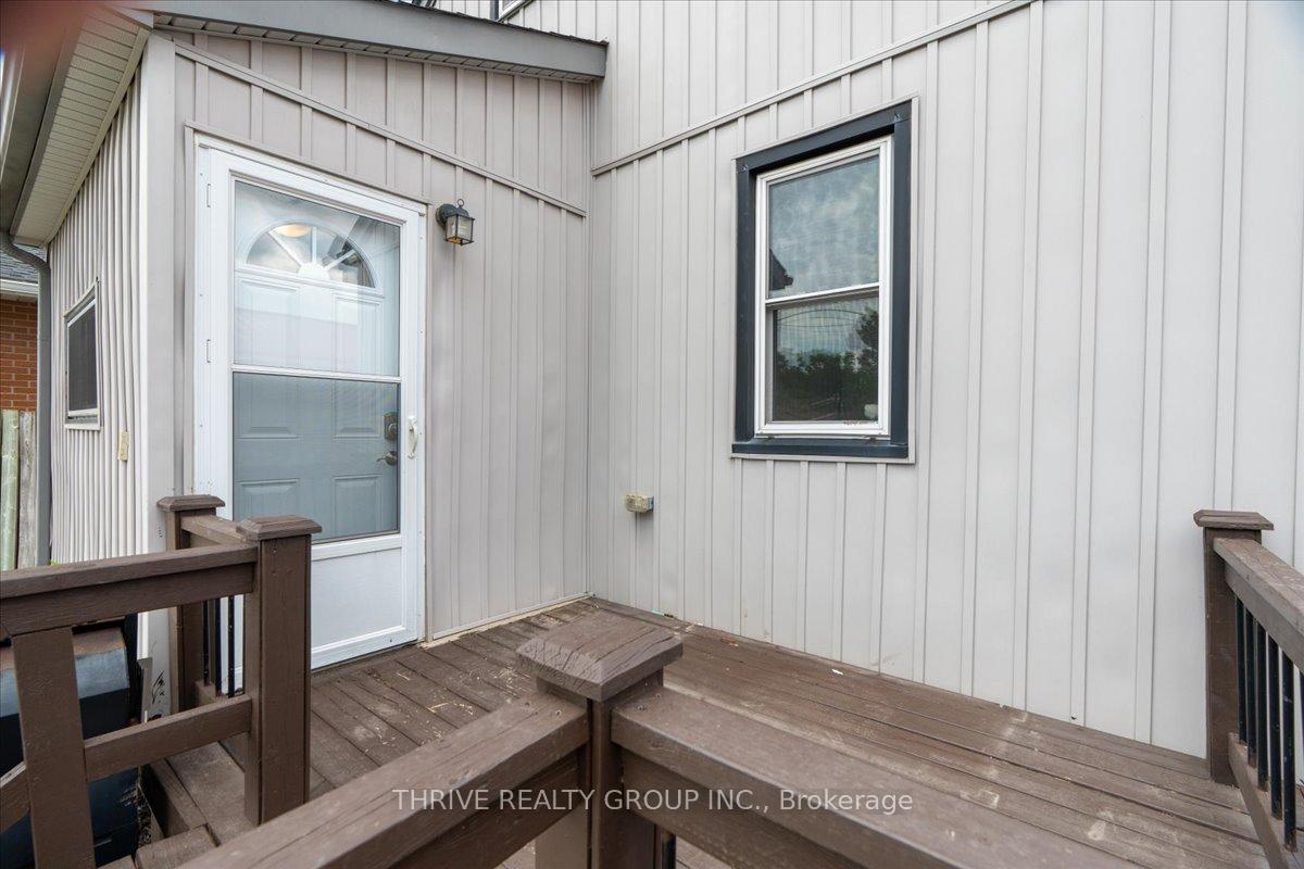 Photo 41 of 37 Emery Street W, London, South E — HOMEH