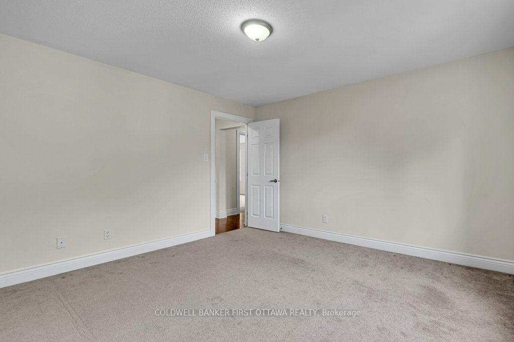 Photo 29 of 163 Sonesta Circle, Ottawa, Stittsville (North) — HOMEH