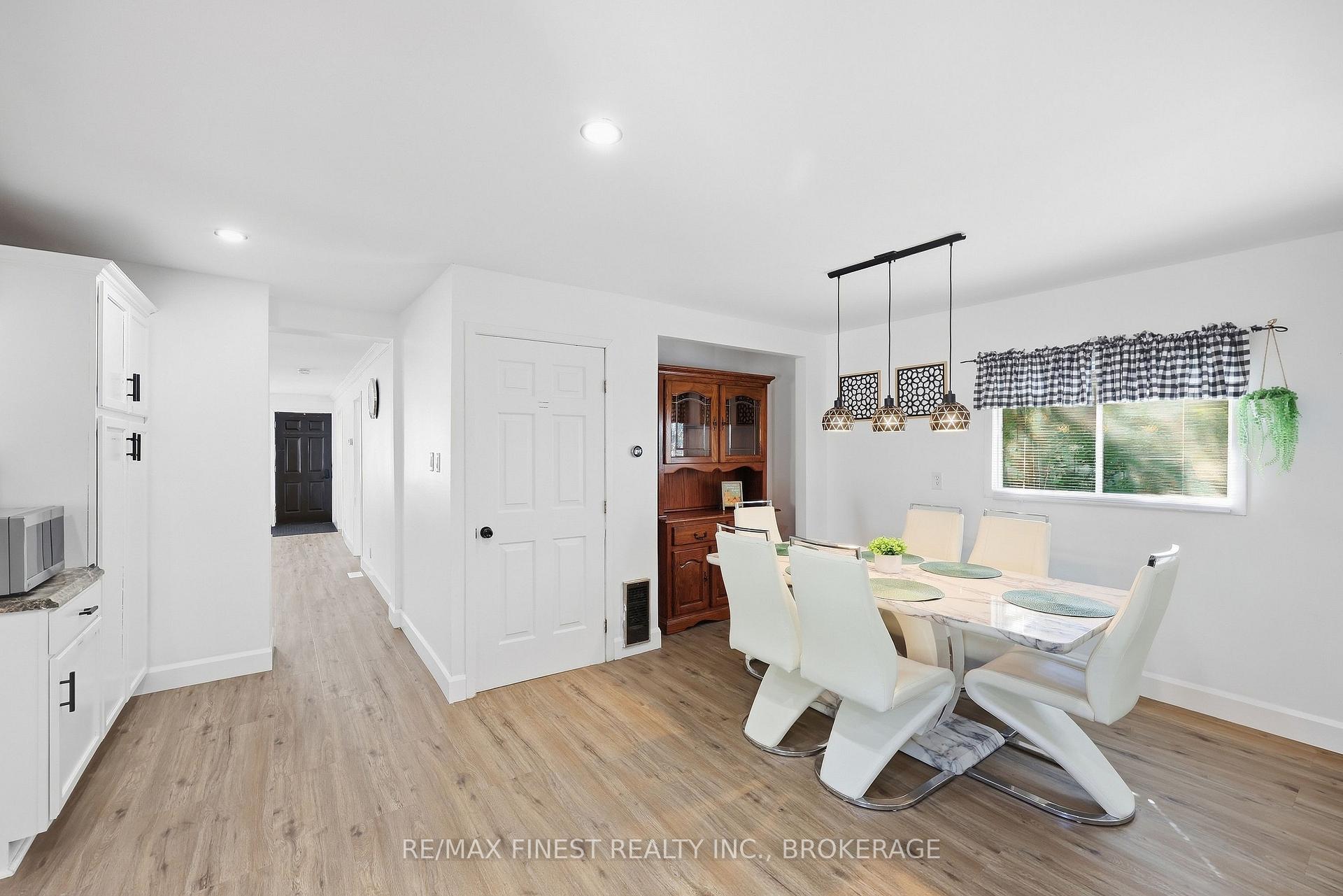 Photo 19 of 125 James Street, Kingston, East of Sir John A. Blvd — HOMEH