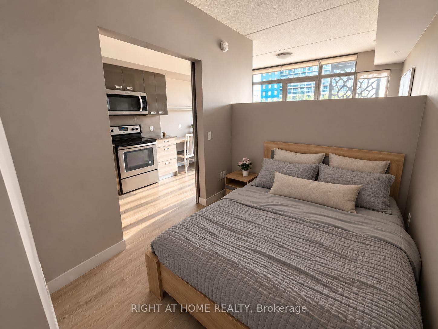Photo 10 of Unit 713, 250 Albert Street, Waterloo, Downtown Waterloo — HOMEH