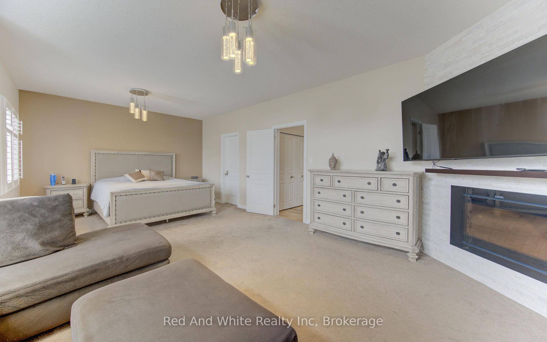 Photo 23 of 167 Westcliff Way, Cambridge, Westview — HOMEH