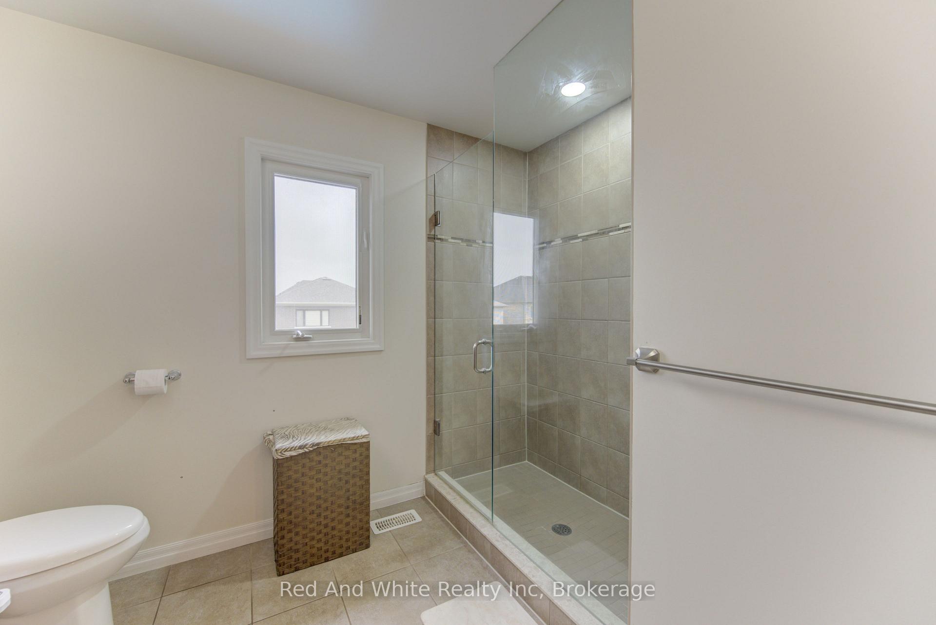 Photo 32 of 167 Westcliff Way, Cambridge, Westview — HOMEH
