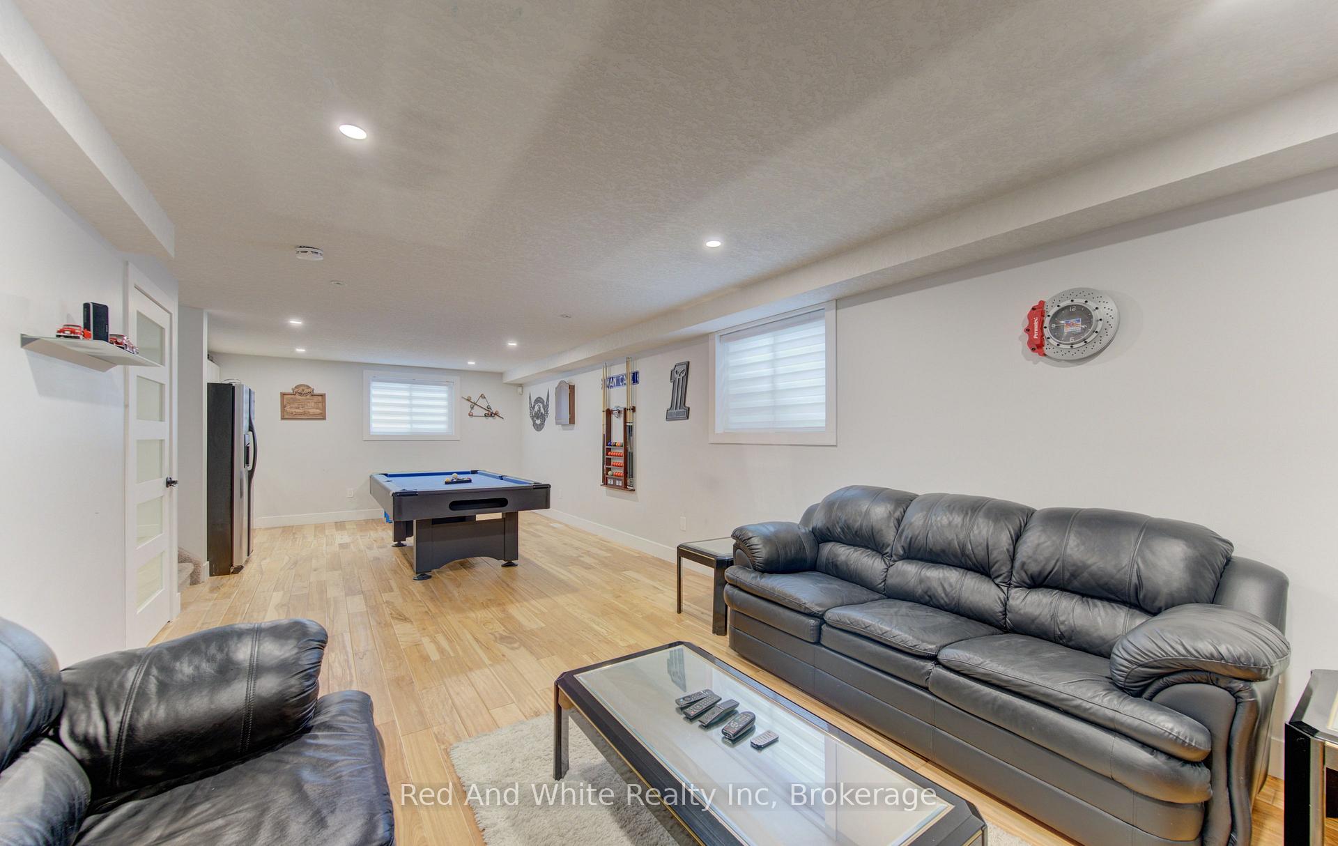 Photo 34 of 167 Westcliff Way, Cambridge, Westview — HOMEH