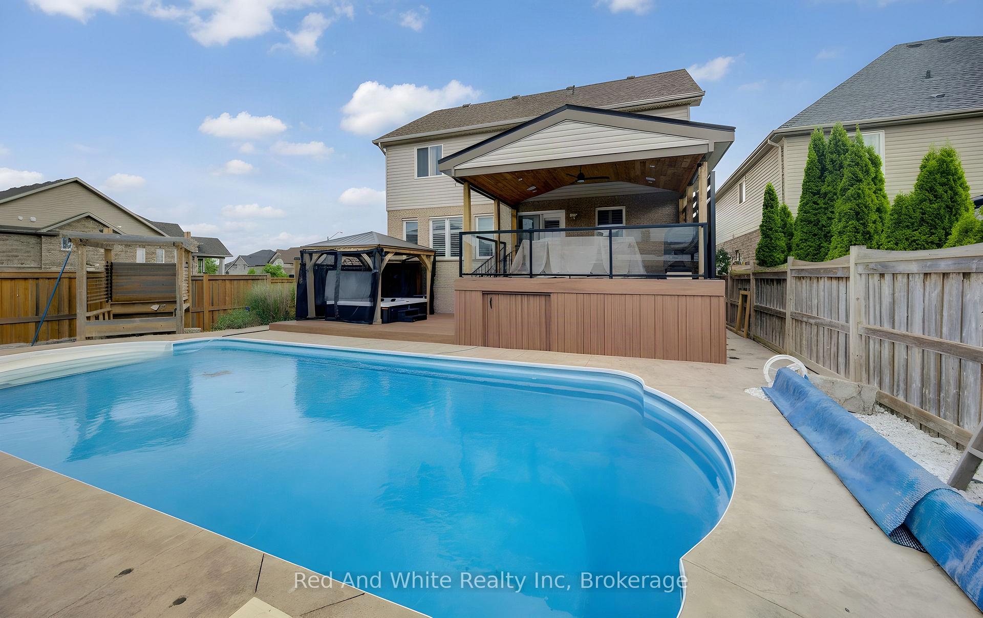 Photo 40 of 167 Westcliff Way, Cambridge, Westview — HOMEH