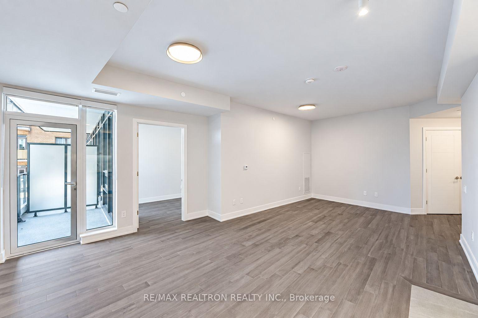Photo 2 of Unit 1001, 2525 Bathurst Street, Toronto, Forest Hill North — HOMEH