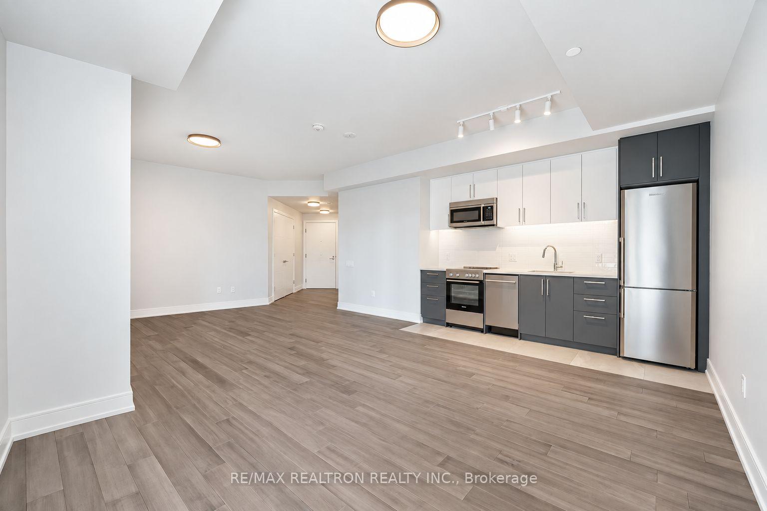 Photo 3 of Unit 1001, 2525 Bathurst Street, Toronto, Forest Hill North — HOMEH