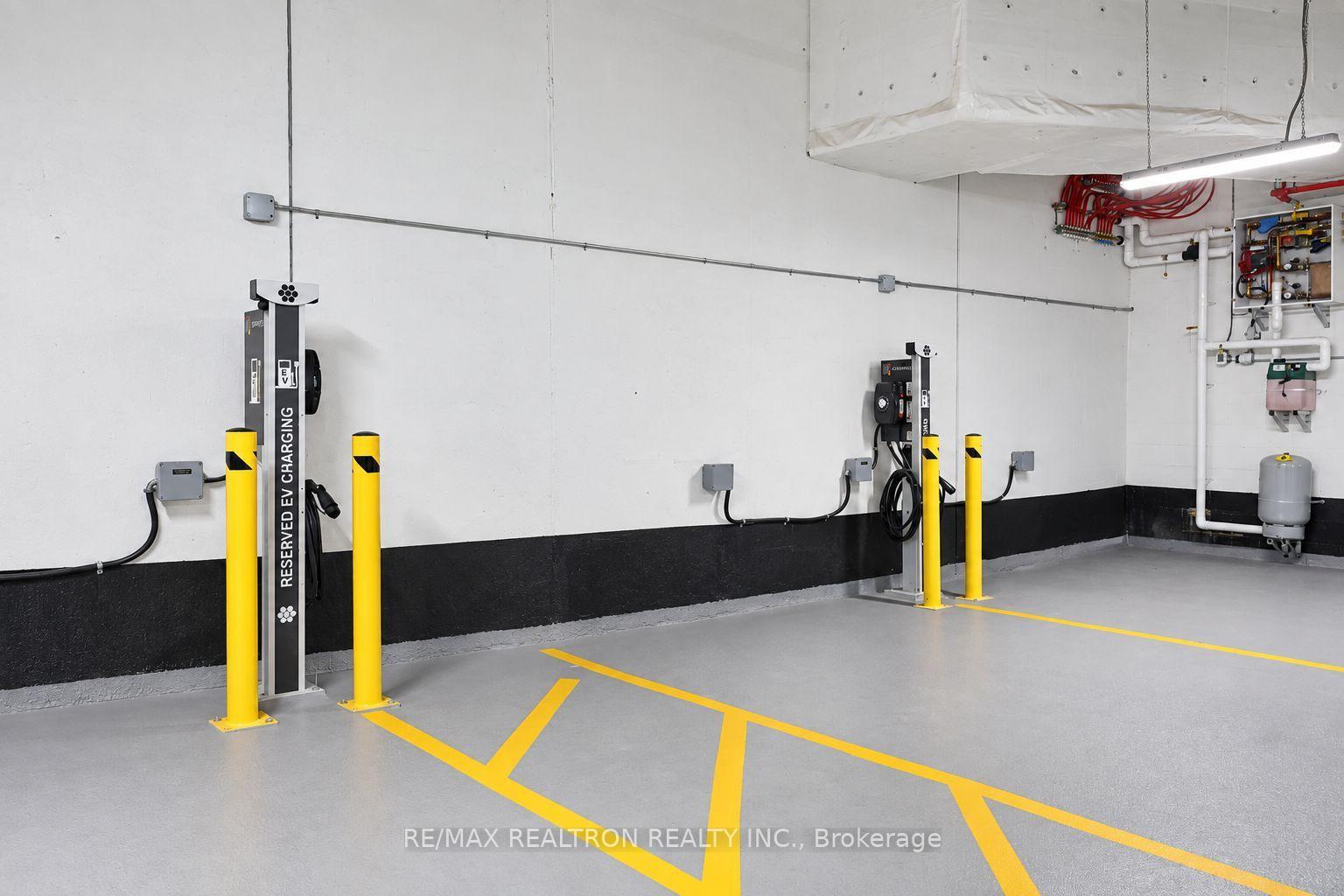 Photo 25 of Unit 1001, 2525 Bathurst Street, Toronto, Forest Hill North — HOMEH