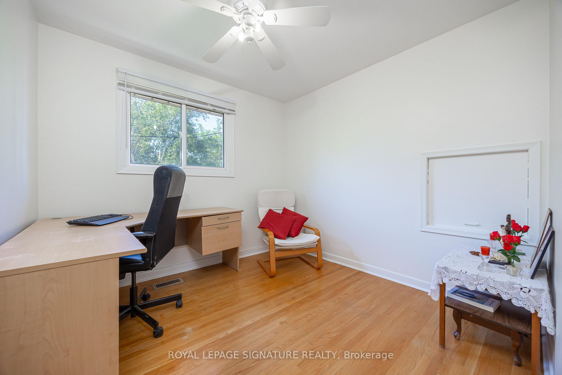 Photo 16 of 3 Presley Avenue, Scarborough, Clairlea-Birchmount — HOMEH