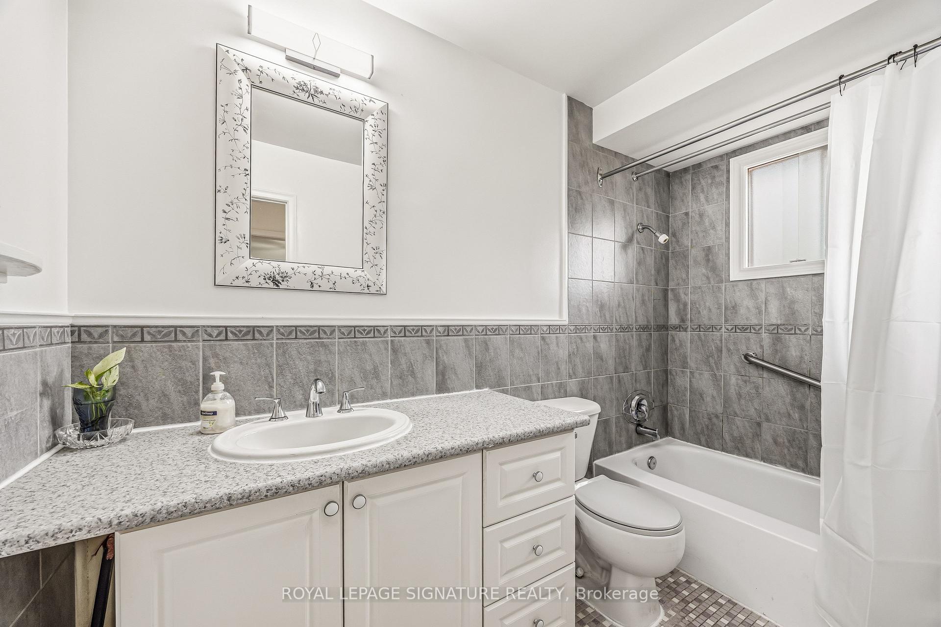 Photo 17 of 3 Presley Avenue, Scarborough, Clairlea-Birchmount — HOMEH
