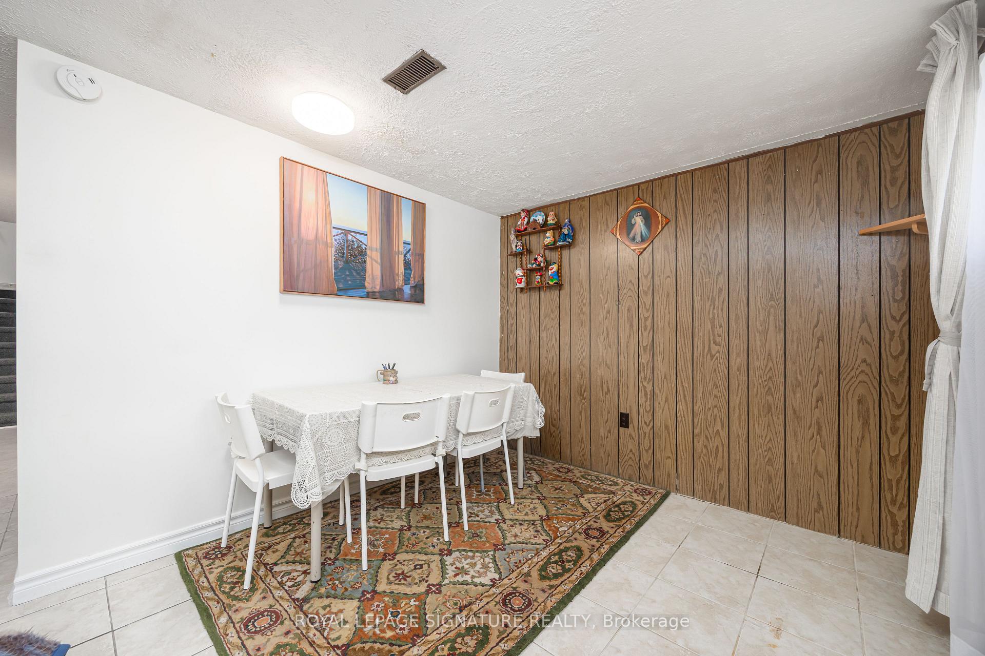 Photo 26 of 3 Presley Avenue, Scarborough, Clairlea-Birchmount — HOMEH