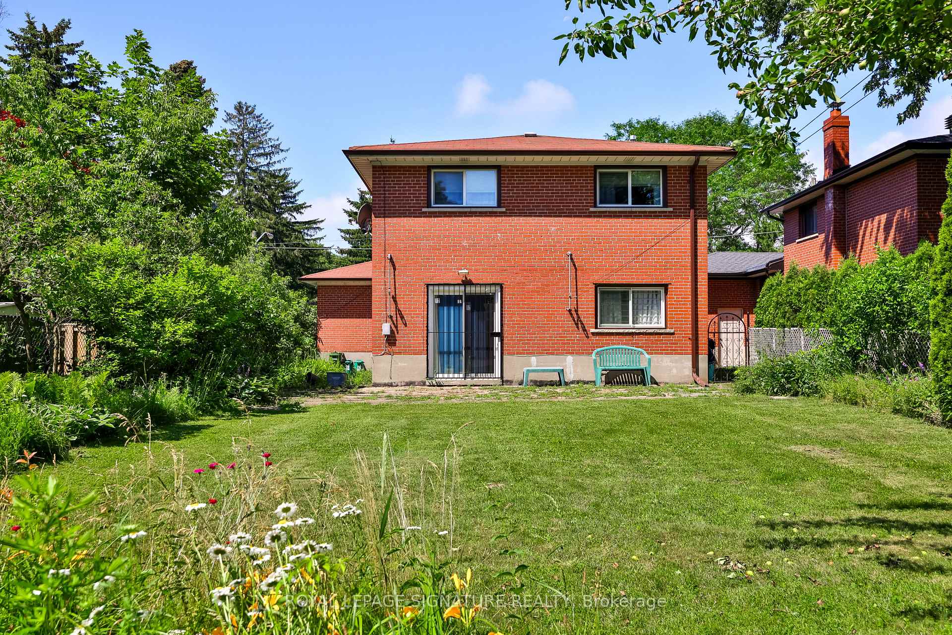 Photo 29 of 3 Presley Avenue, Scarborough, Clairlea-Birchmount — HOMEH