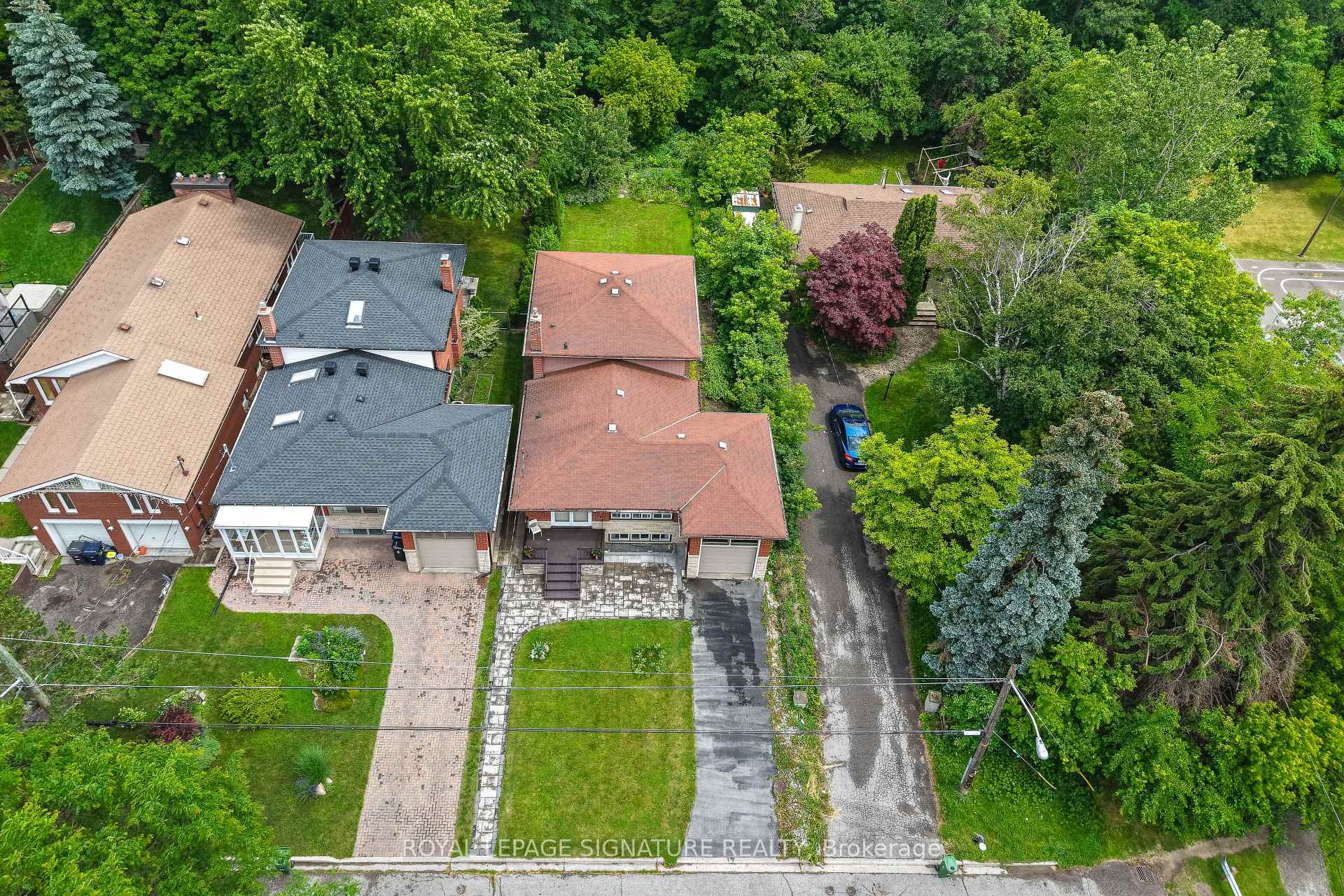 Photo 39 of 3 Presley Avenue, Scarborough, Clairlea-Birchmount — HOMEH