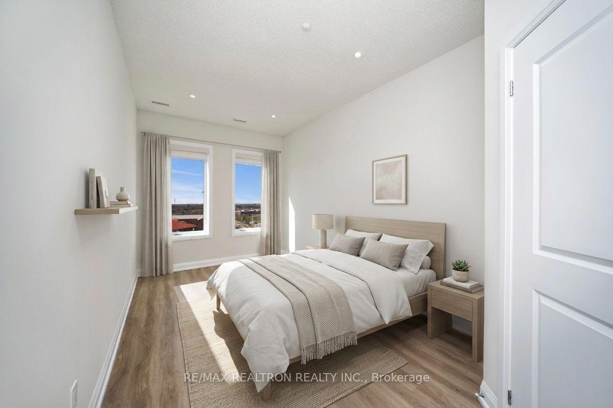 Photo 25 of Unit Ph811, 5917 Main Street, Whitchurch-Stouffville, Stouffville — HOMEH