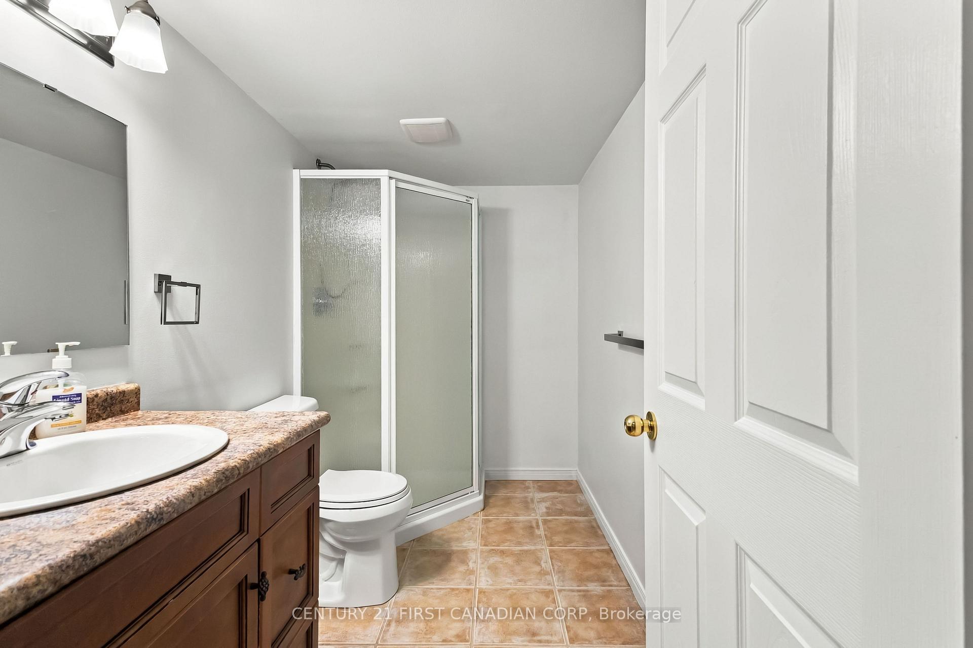 Photo 44 of Unit 23, 20 Kernohan Parkway, London, South D — HOMEH