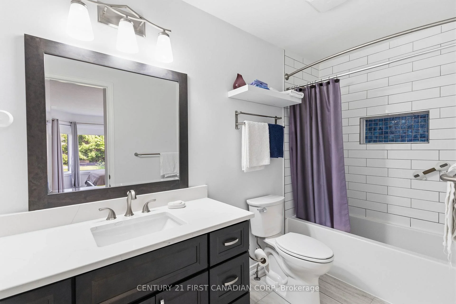 Photo 24 of Unit 23, 20 Kernohan Parkway, London, South D — HOMEH