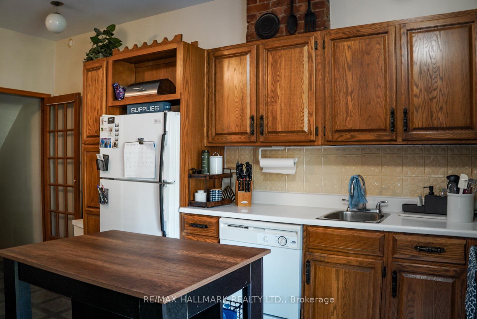 Photo 13 of Unit Main & Basement, 88 Swanwick Avenue, Toronto, East End-Danforth — HOMEH