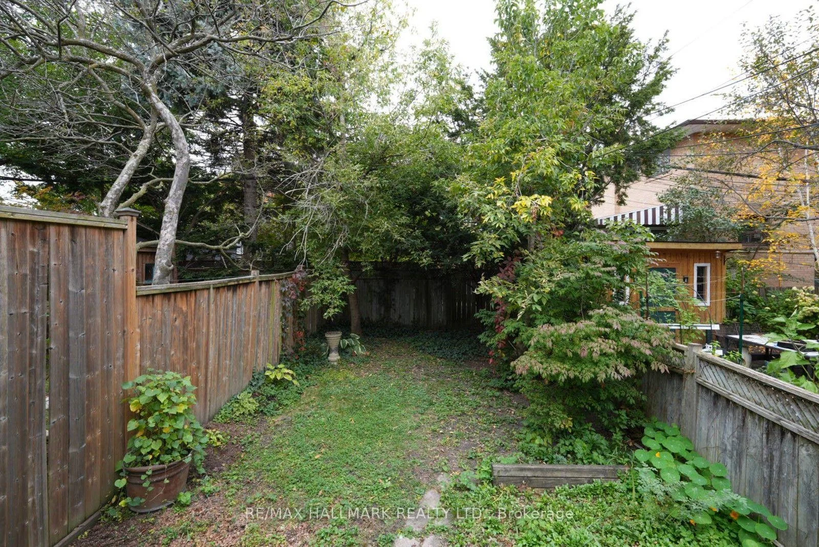 Photo 24 of Unit Main & Basement, 88 Swanwick Avenue, Toronto, East End-Danforth — HOMEH
