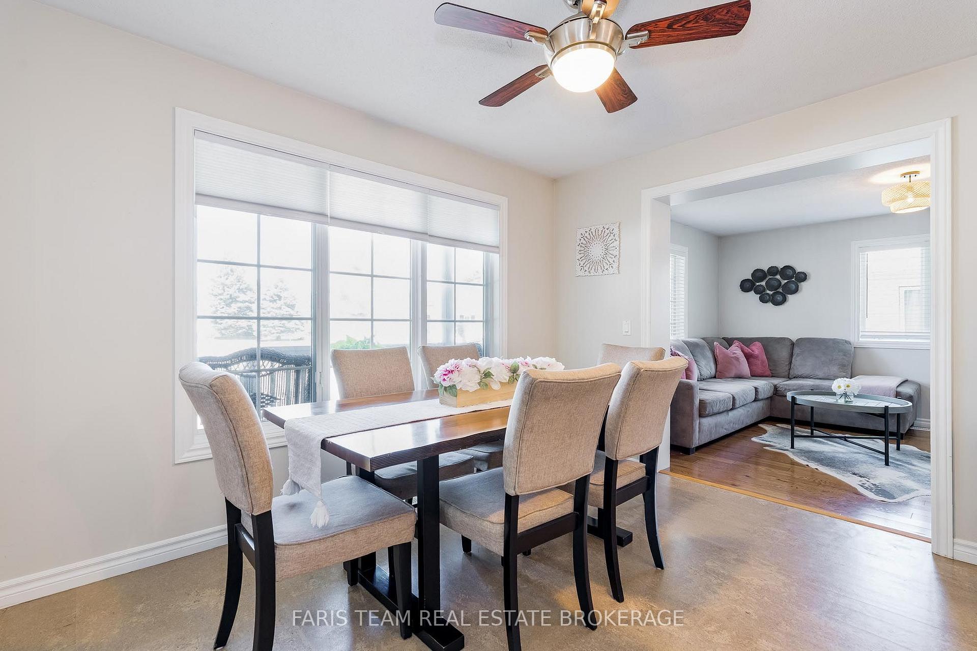Photo 11 of 61 Pennsylvania Avenue, Wasaga Beach — HOMEH