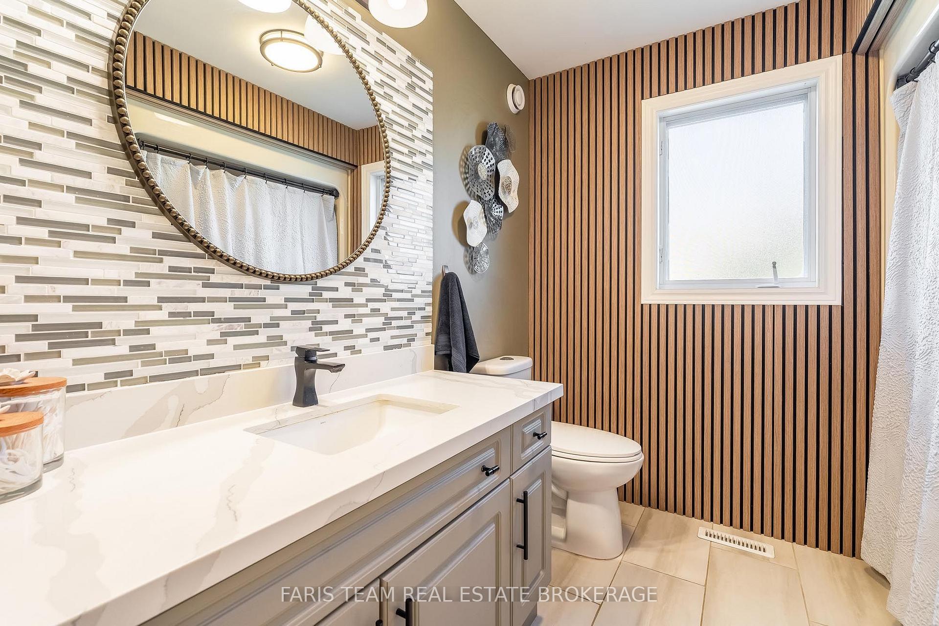 Photo 18 of 61 Pennsylvania Avenue, Wasaga Beach — HOMEH