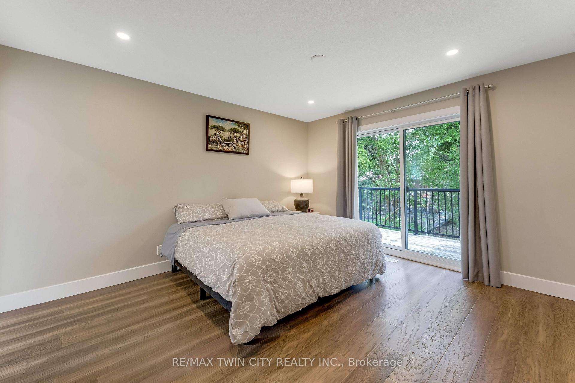 Photo 19 of 106 Kenneth Avenue, Kitchener, Stanley Park — HOMEH