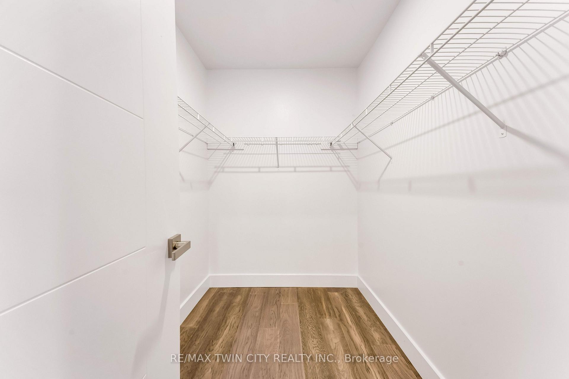 Photo 23 of 106 Kenneth Avenue, Kitchener, Stanley Park — HOMEH