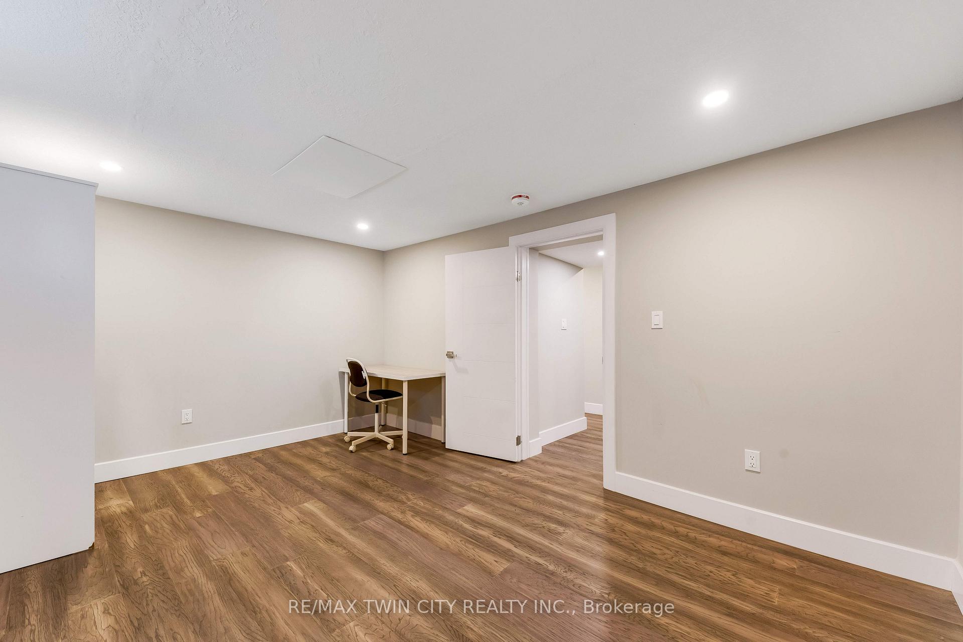 Photo 28 of 106 Kenneth Avenue, Kitchener, Stanley Park — HOMEH