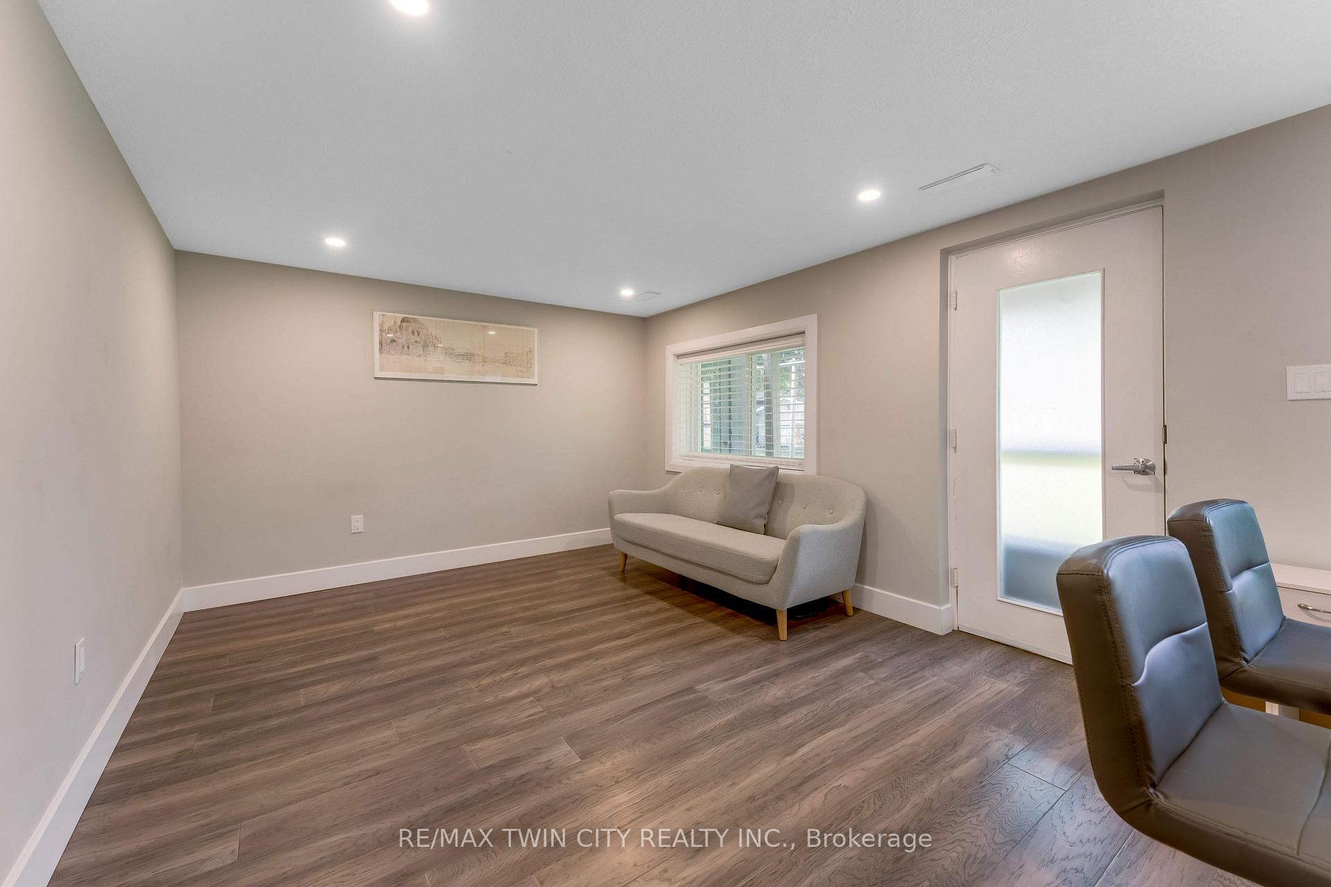 Photo 37 of 106 Kenneth Avenue, Kitchener, Stanley Park — HOMEH