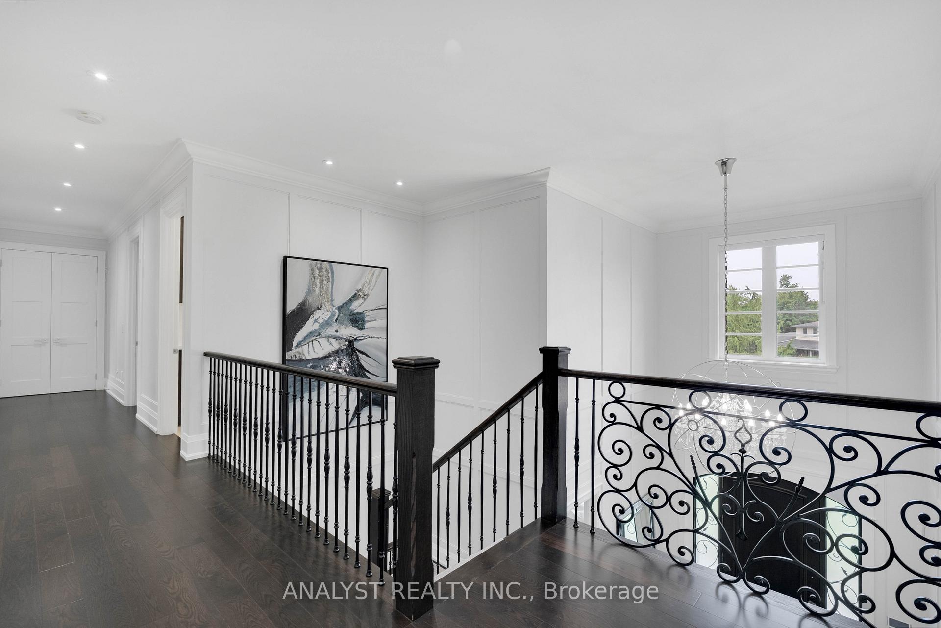 Photo 18 of 106 Donhill Crescent, Vaughan, Kleinburg — HOMEH