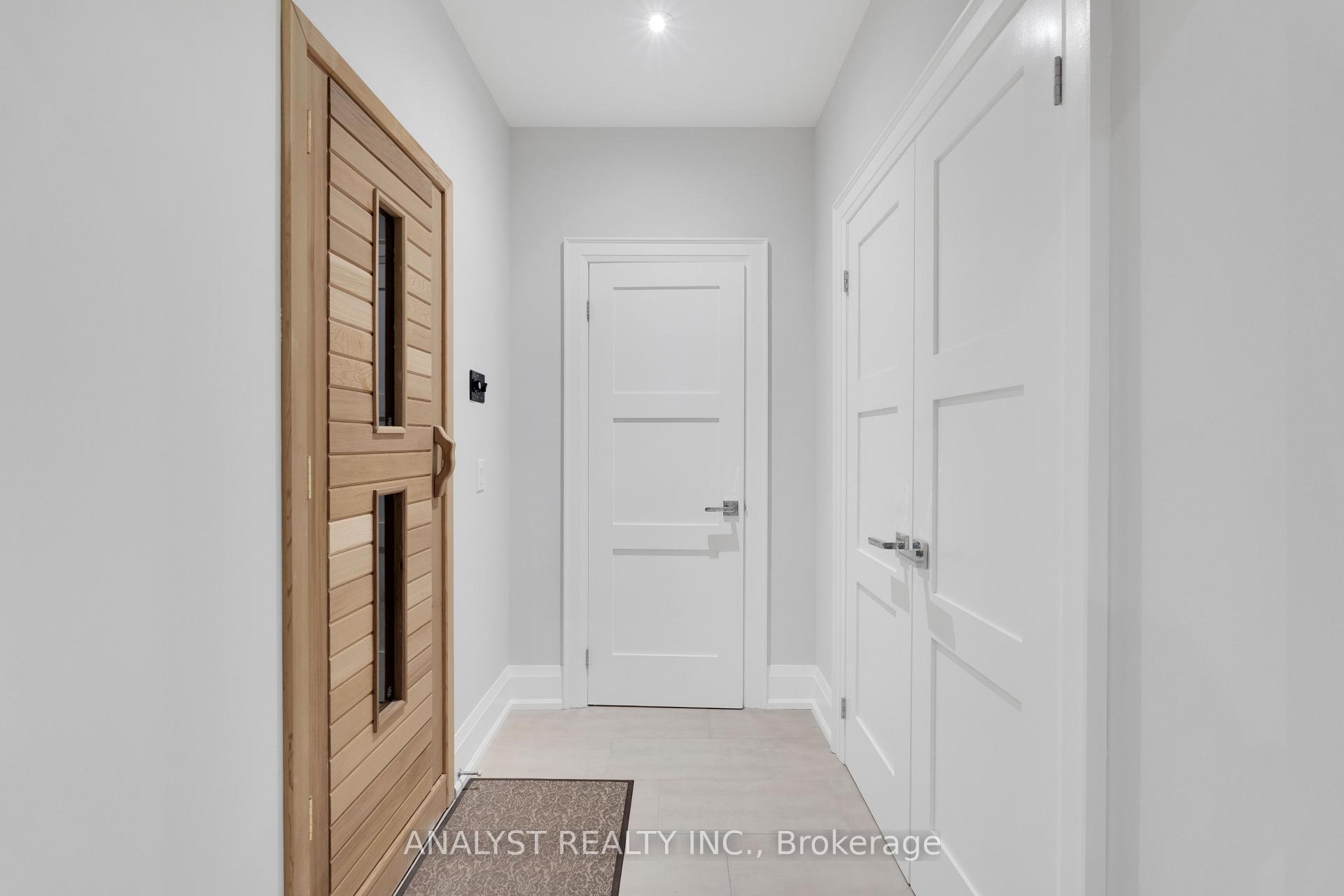 Photo 37 of 106 Donhill Crescent, Vaughan, Kleinburg — HOMEH