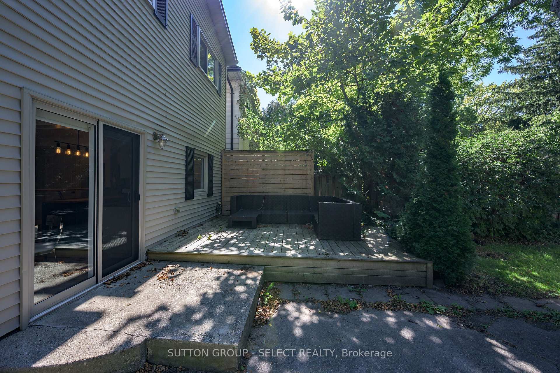 Photo 31 of 943 Colborne Street, London, East B — HOMEH
