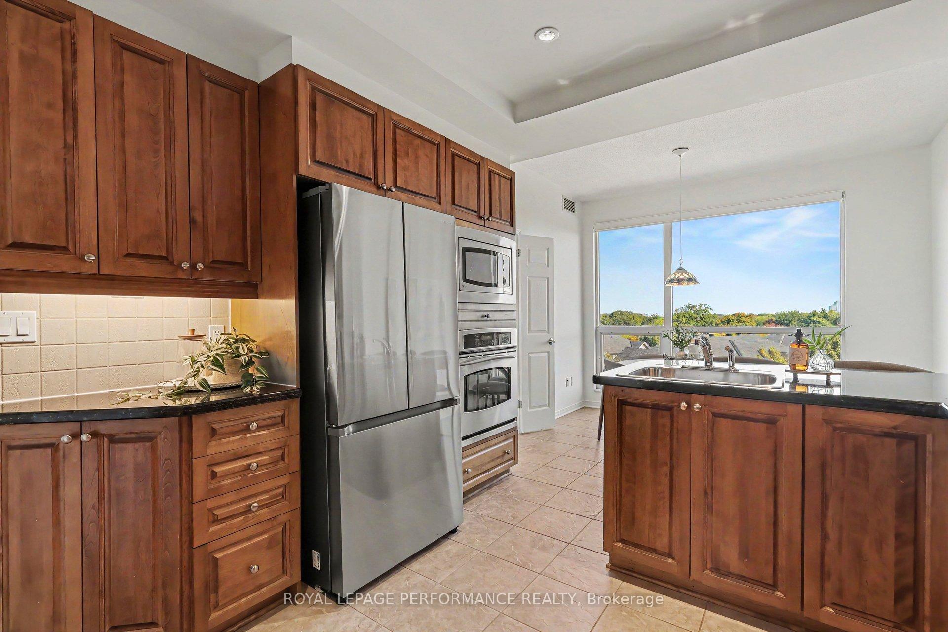 Photo 7 of Unit 505, 38 Metropole Private, Ottawa, Westboro North — HOMEH