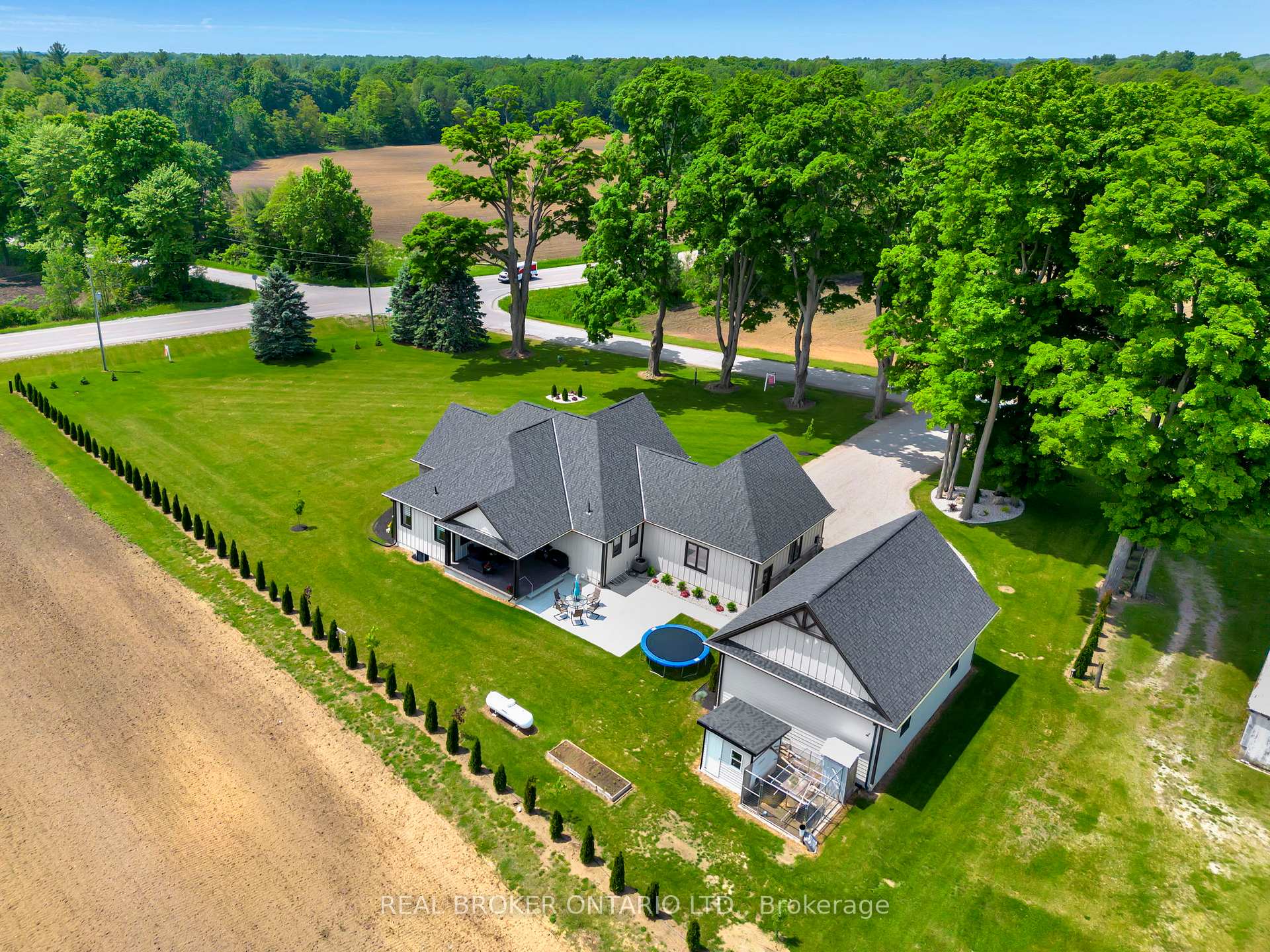 Photo 32 of 1250 1st Concession Road, Norfolk, Rural Houghton — HOMEH