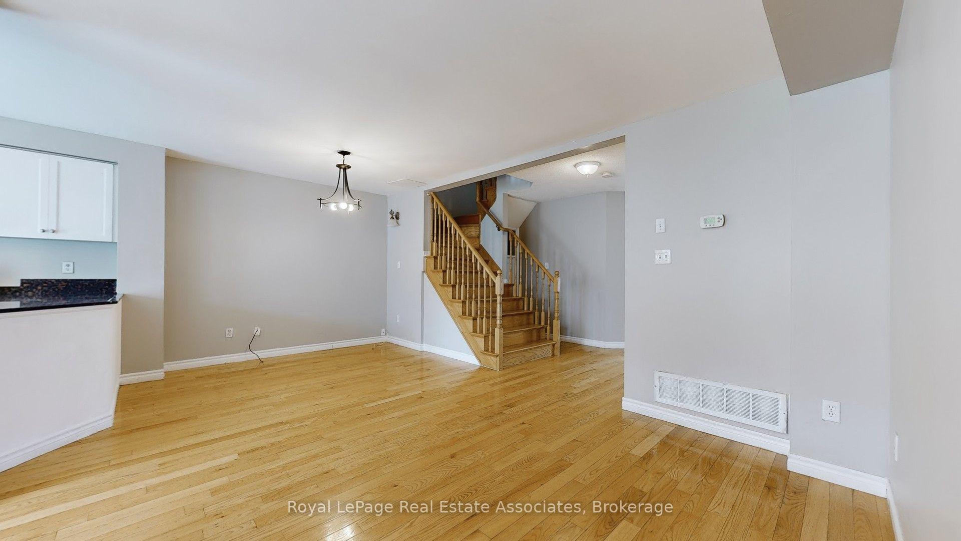 Photo 9 of Unit Upper, 3285 Apricot Street, Mississauga, Lisgar — HOMEH