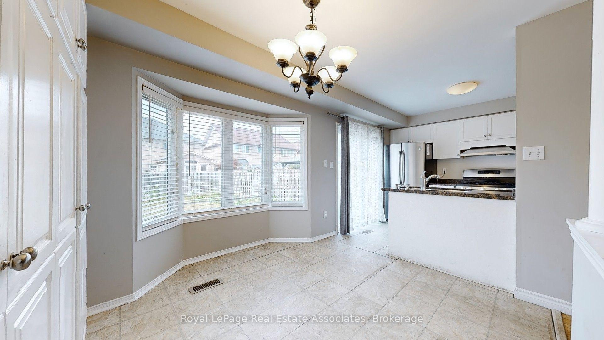 Photo 23 of Unit Upper, 3285 Apricot Street, Mississauga, Lisgar — HOMEH