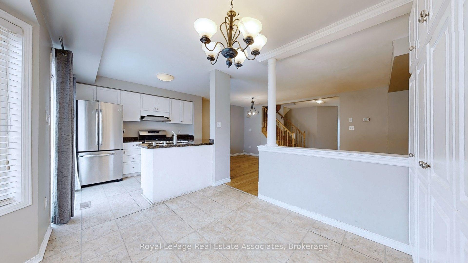 Photo 24 of Unit Upper, 3285 Apricot Street, Mississauga, Lisgar — HOMEH
