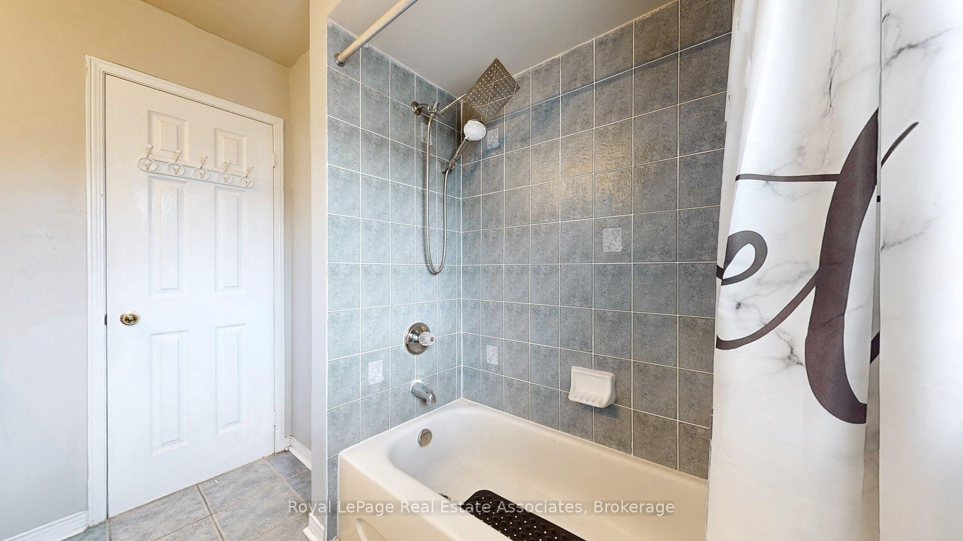 Photo 36 of Unit Upper, 3285 Apricot Street, Mississauga, Lisgar — HOMEH