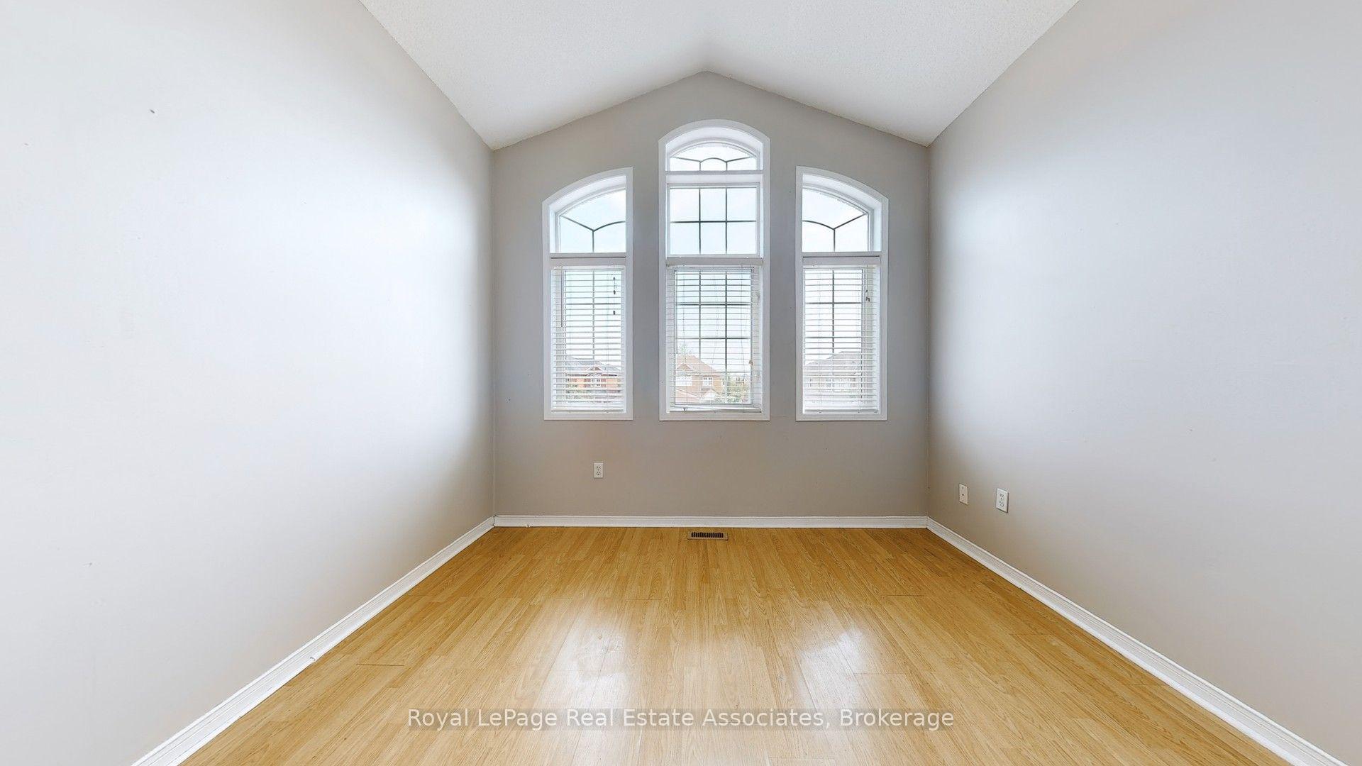 Photo 38 of Unit Upper, 3285 Apricot Street, Mississauga, Lisgar — HOMEH