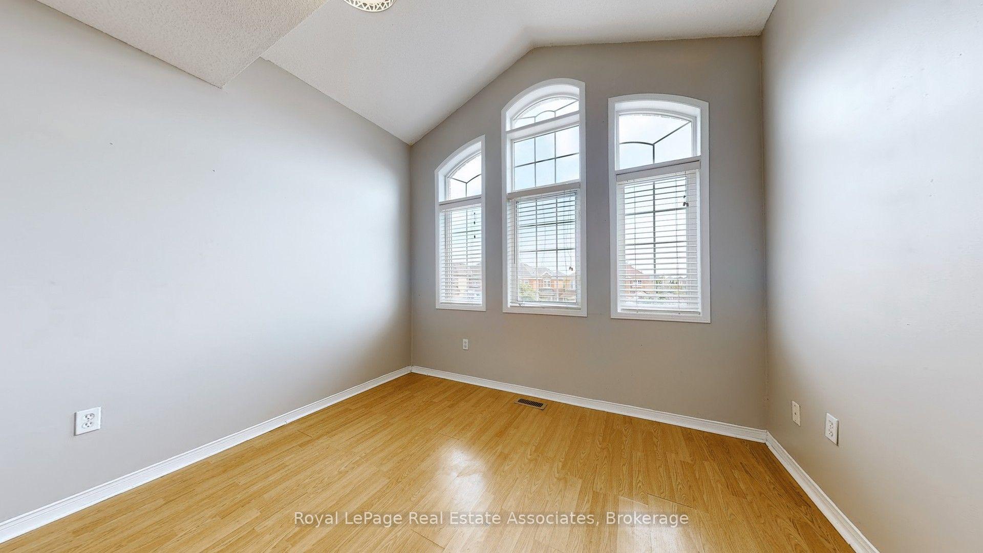 Photo 39 of Unit Upper, 3285 Apricot Street, Mississauga, Lisgar — HOMEH