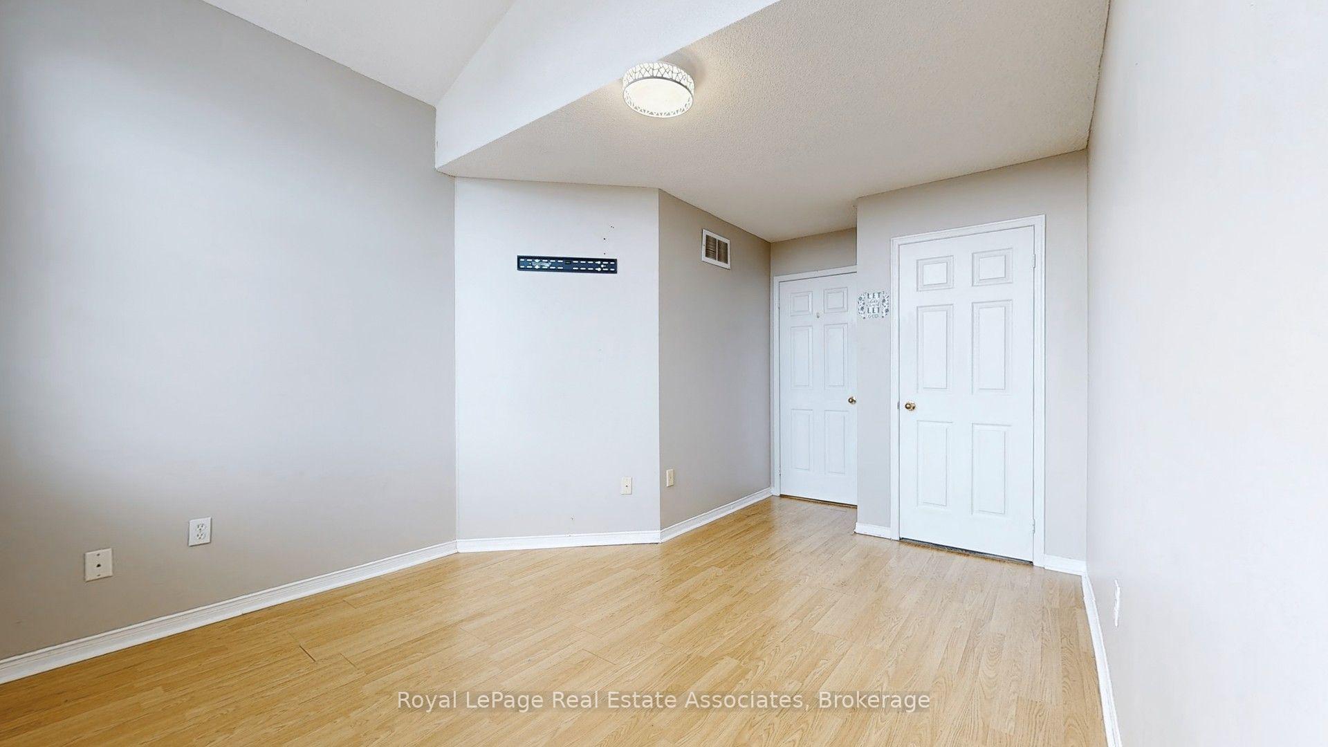 Photo 42 of Unit Upper, 3285 Apricot Street, Mississauga, Lisgar — HOMEH