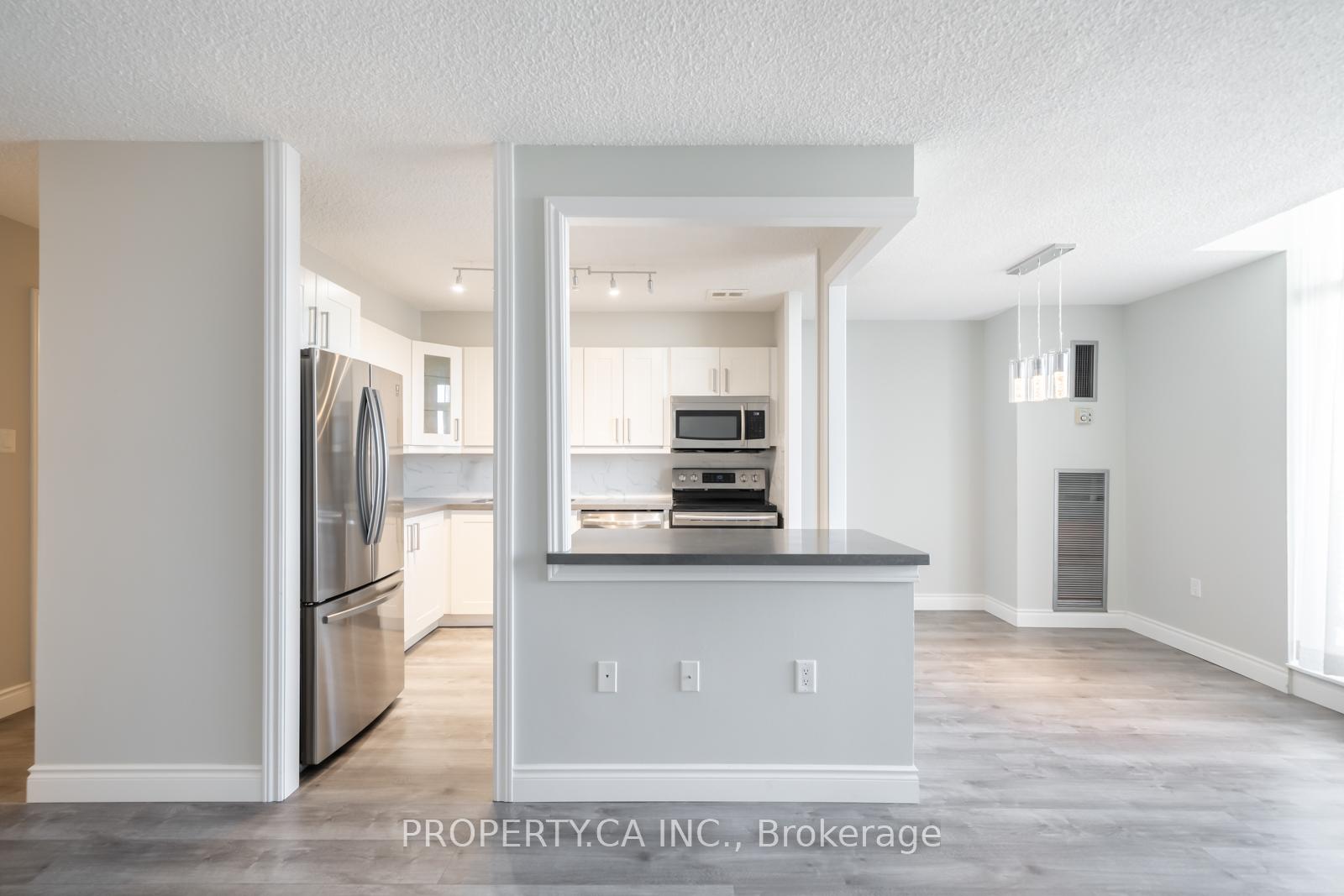 Photo 2 of Unit 1204, 355 Rathburn Road E, Mississauga, Rathwood — HOMEH